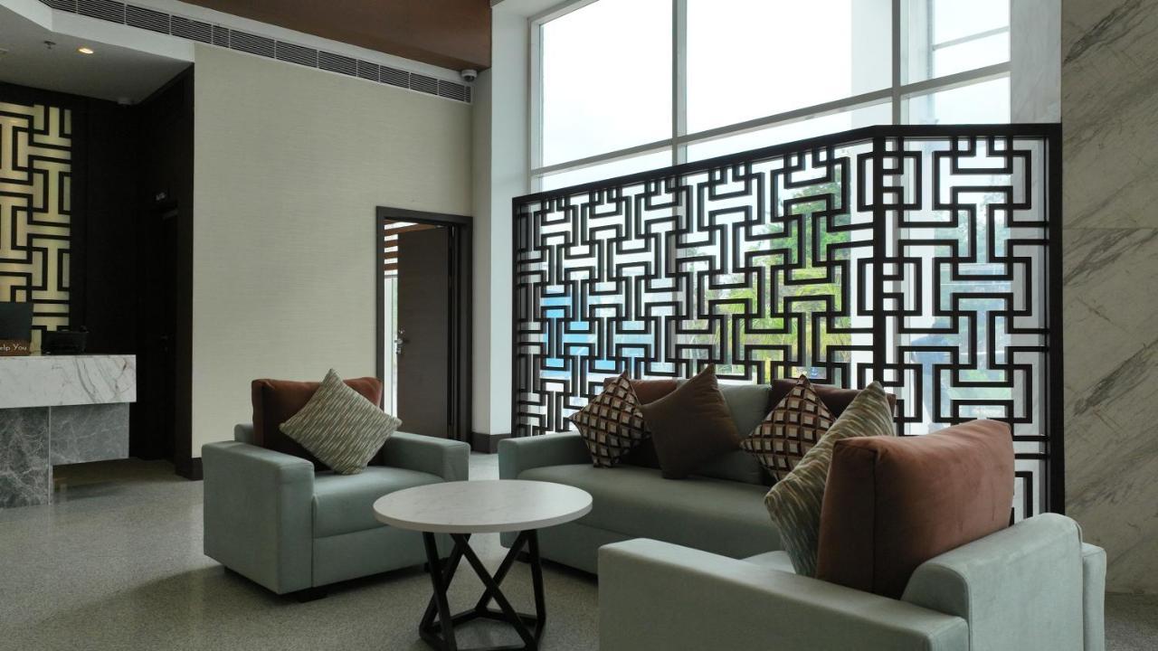 Gokulam Grand Trivandrum Thiruvananthapuram Zewnętrze zdjęcie