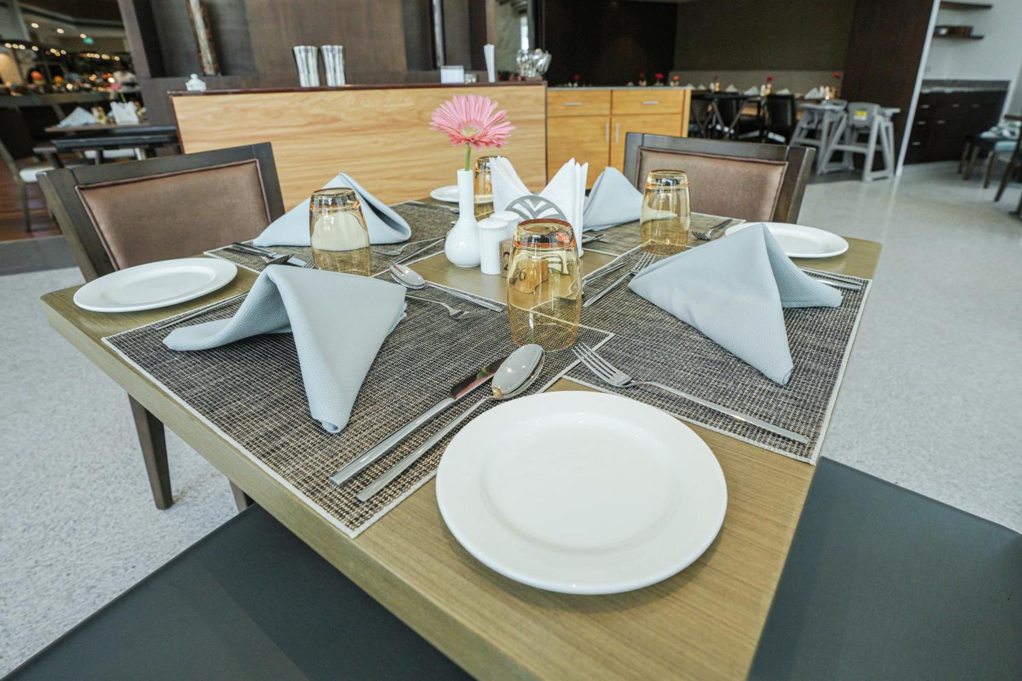 Gokulam Grand Trivandrum Thiruvananthapuram Zewnętrze zdjęcie