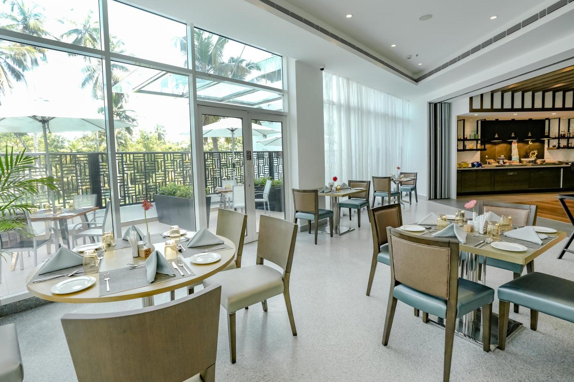 Gokulam Grand Trivandrum Thiruvananthapuram Zewnętrze zdjęcie