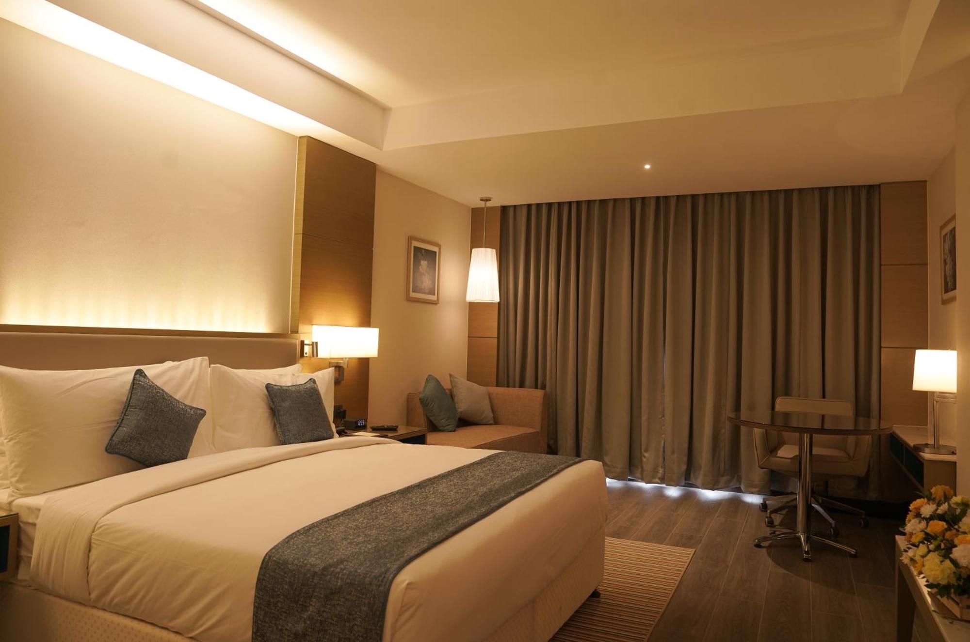 Gokulam Grand Trivandrum Thiruvananthapuram Zewnętrze zdjęcie